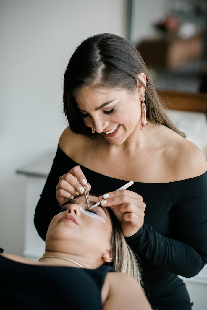 Things I Wish I Knew Before Becoming A Lash Artist