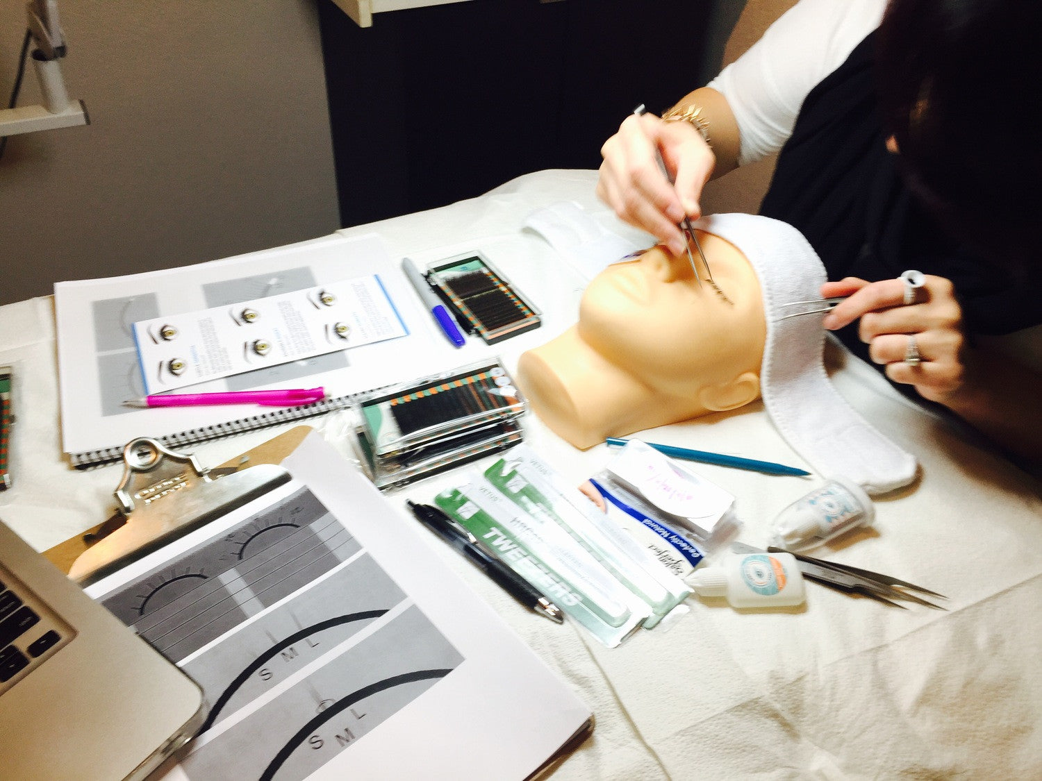 Lash Extension Training Course